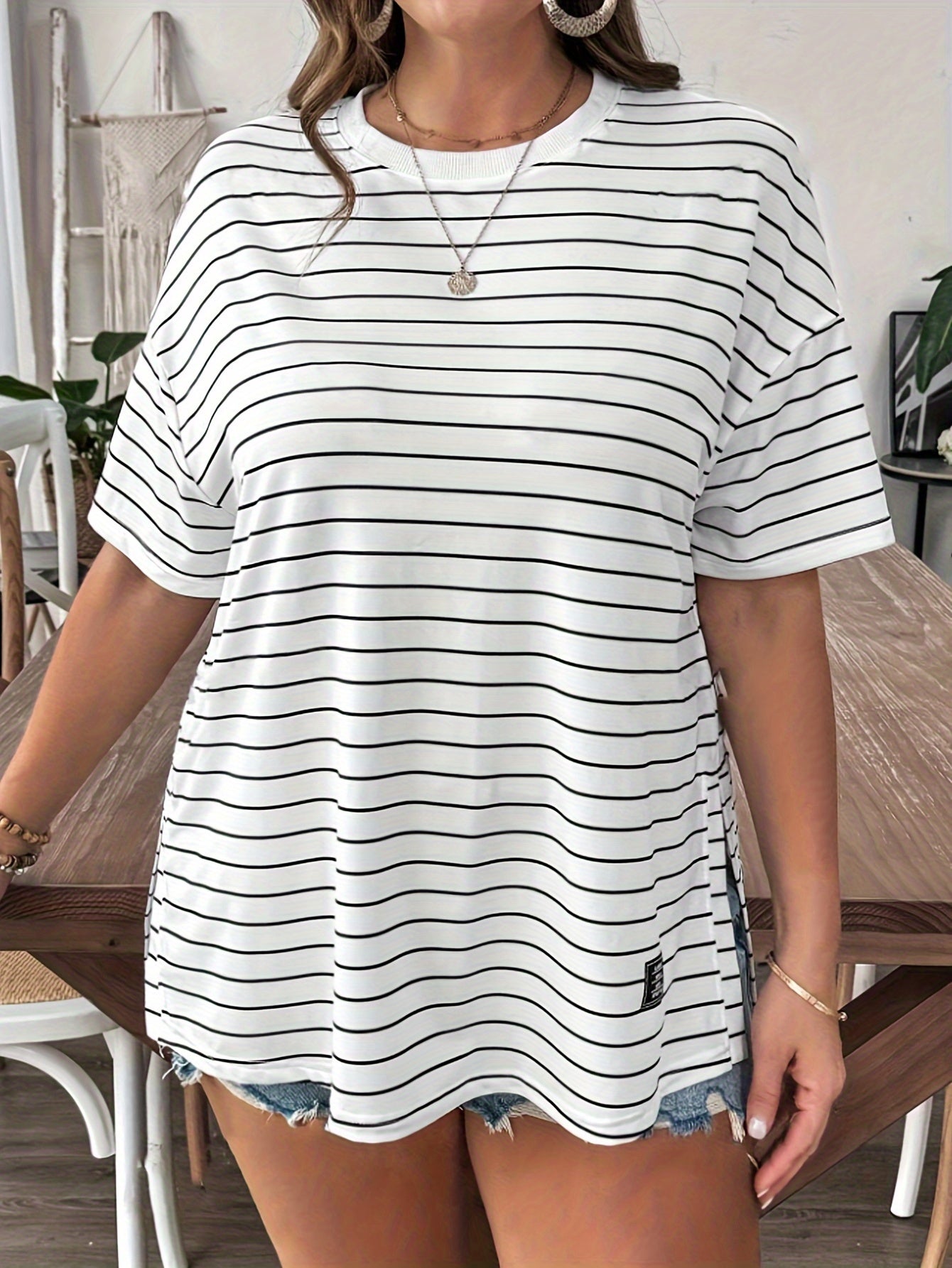 Plus Size Women's Short Sleeve Striped Sports T-Shirt Polyester Elastane