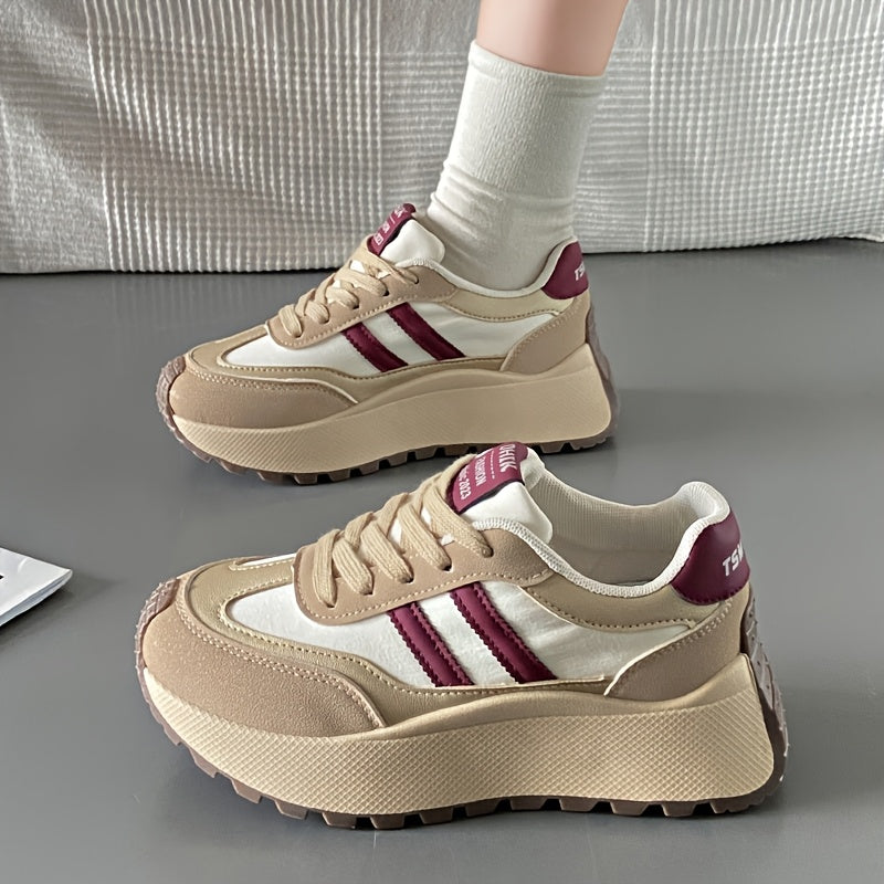 Women's Striped Low Top Athletic Sneakers Lightweight Fabric Upper PVC Sole All-Season