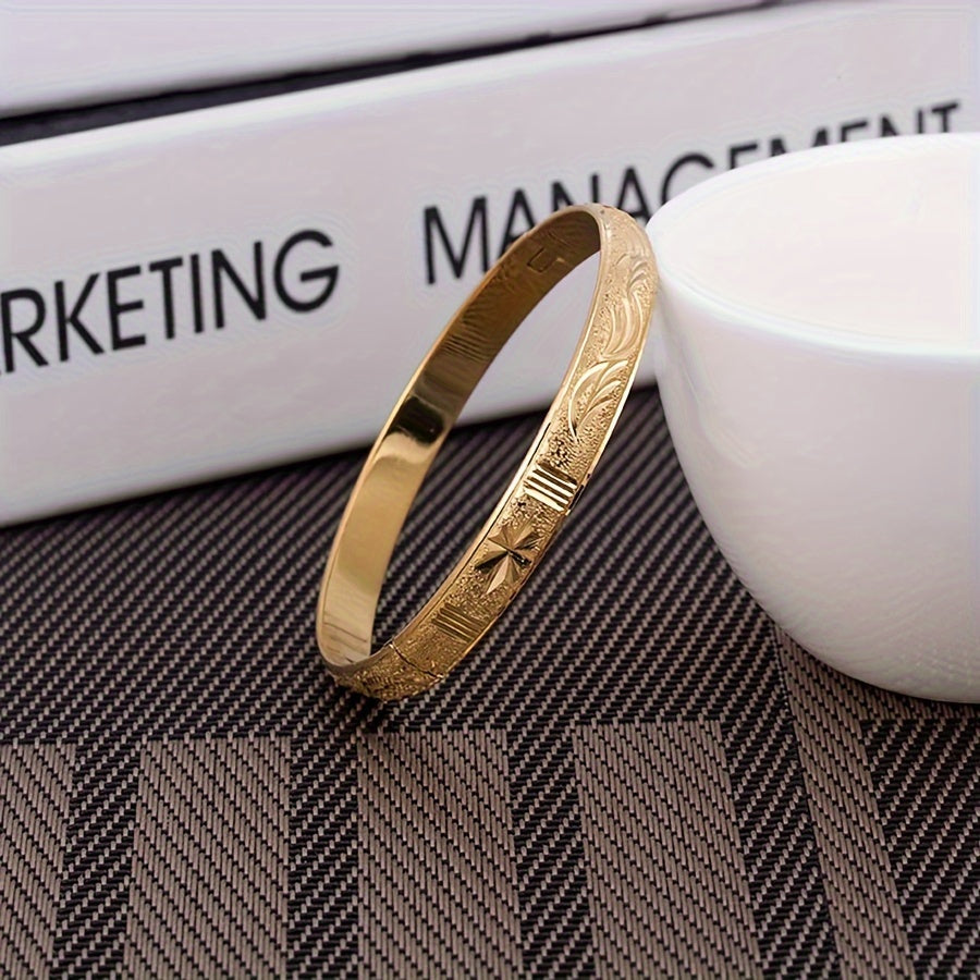 Gold-Plated Copper Bangle Bracelet for Women Elegant Carved Design Daily Wear Wedding Jewelry