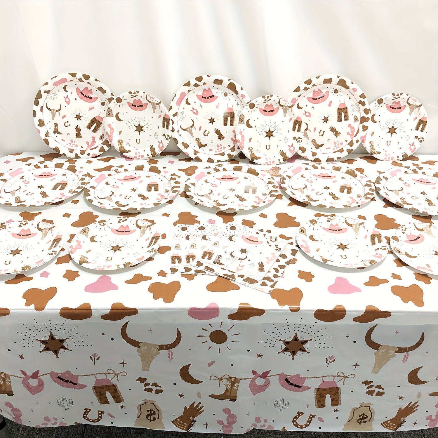 Taqdim etiladigan Pushti Qizlar Partiyasi Stol to'plami Taqdimlari Choynaklar Qog'oz sochiqlar Qoliplar Tug'ilgan kun bayrami uchun