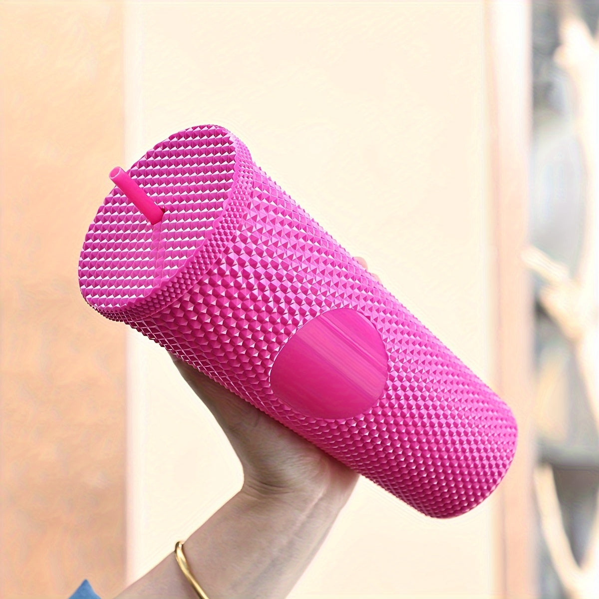 High-Capacity Durian Cups for Food Storage and Serving