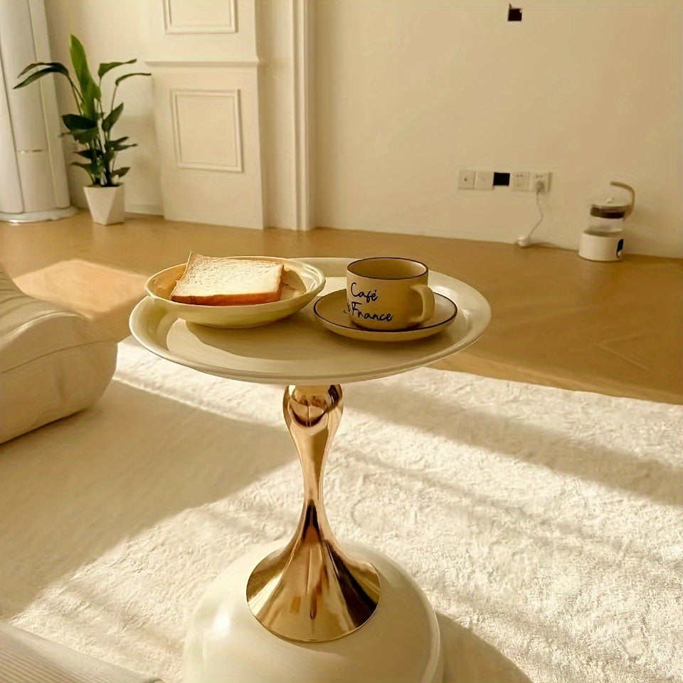 Mesita de metal dorado con almacenamiento para sala de estar y patio