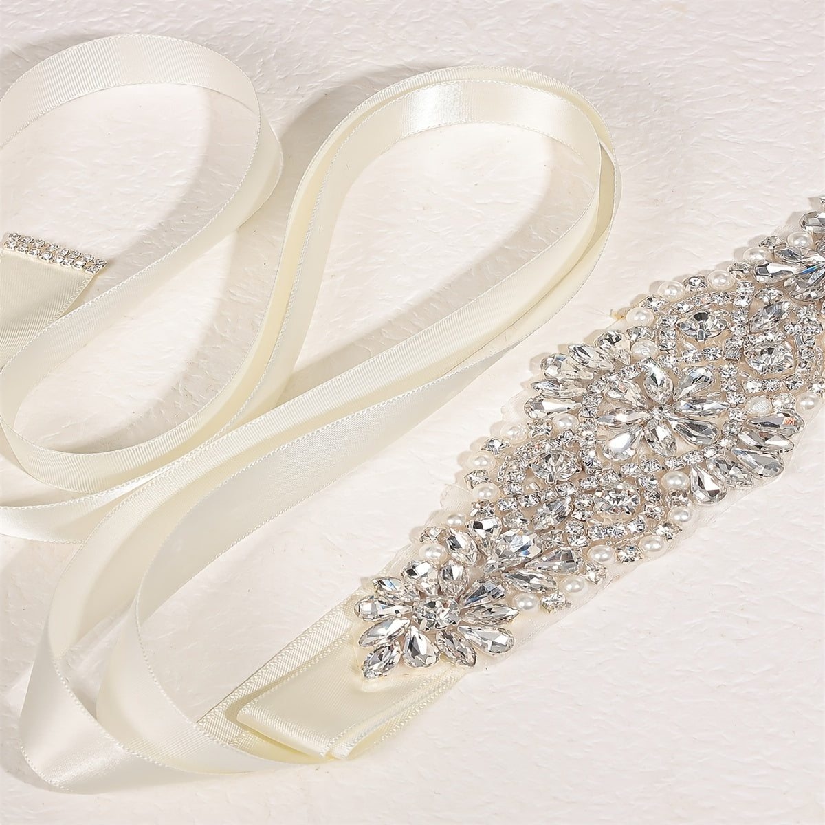 Handcrafted Rhinestone Bridal Belt Waist Chain Sash with Faux Pearl Beads Wedding Dress Accessory