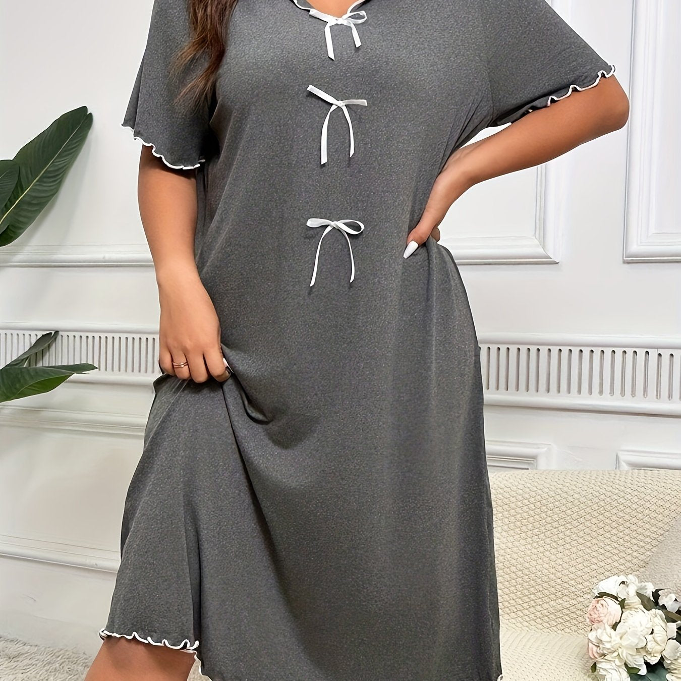 Женское ночное платье больших размеров с коротким рукавом, бантом и контрастной отделкой