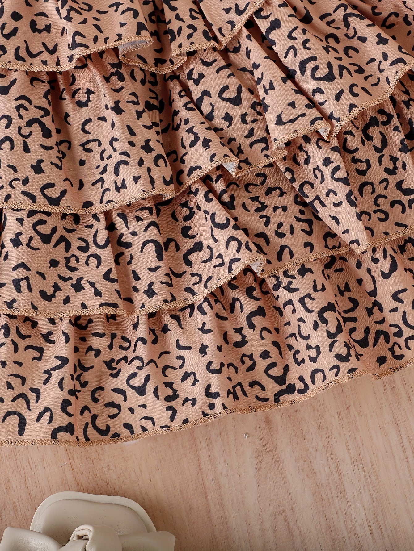 Girls Summer Outfit Set with Leopard Print Bandeau Top Tiered Skirt and Hat for Kids