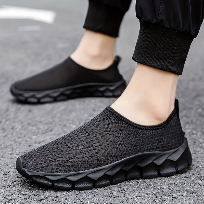 Men's Breathable Lightweight Slip-On Running Shoes for All-Season Outdoor Casual Sports