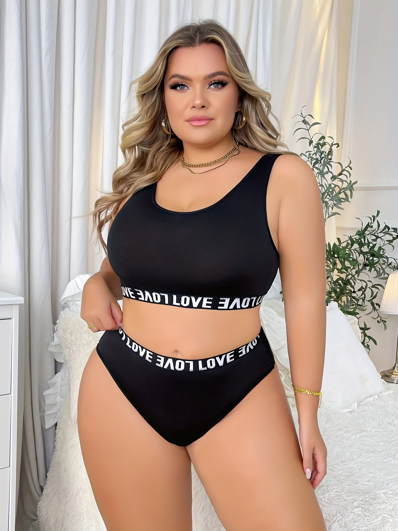 Women's Plus Size Seamless Lingerie Set with Contrast Letter Tape Polyester