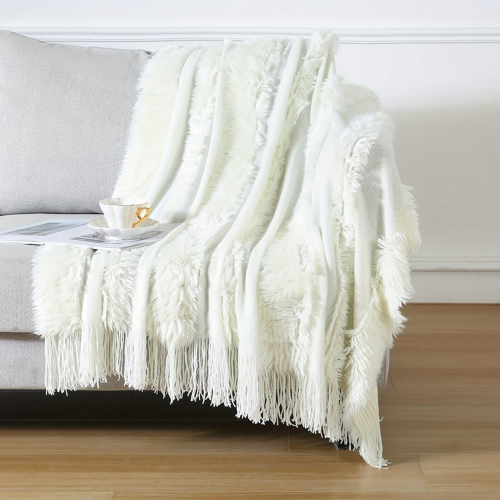 Acrylic Chunky Knit Throw Blanket with Tassels for Couch and Home Decor