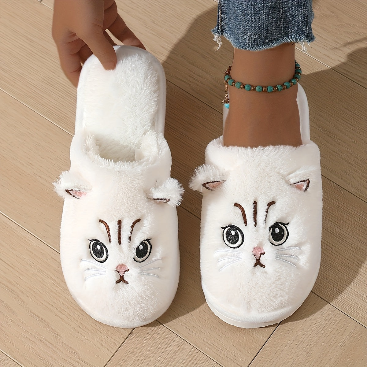 Women's Black White Faux Fur Slippers Indoor Non-Slip EVA Sole