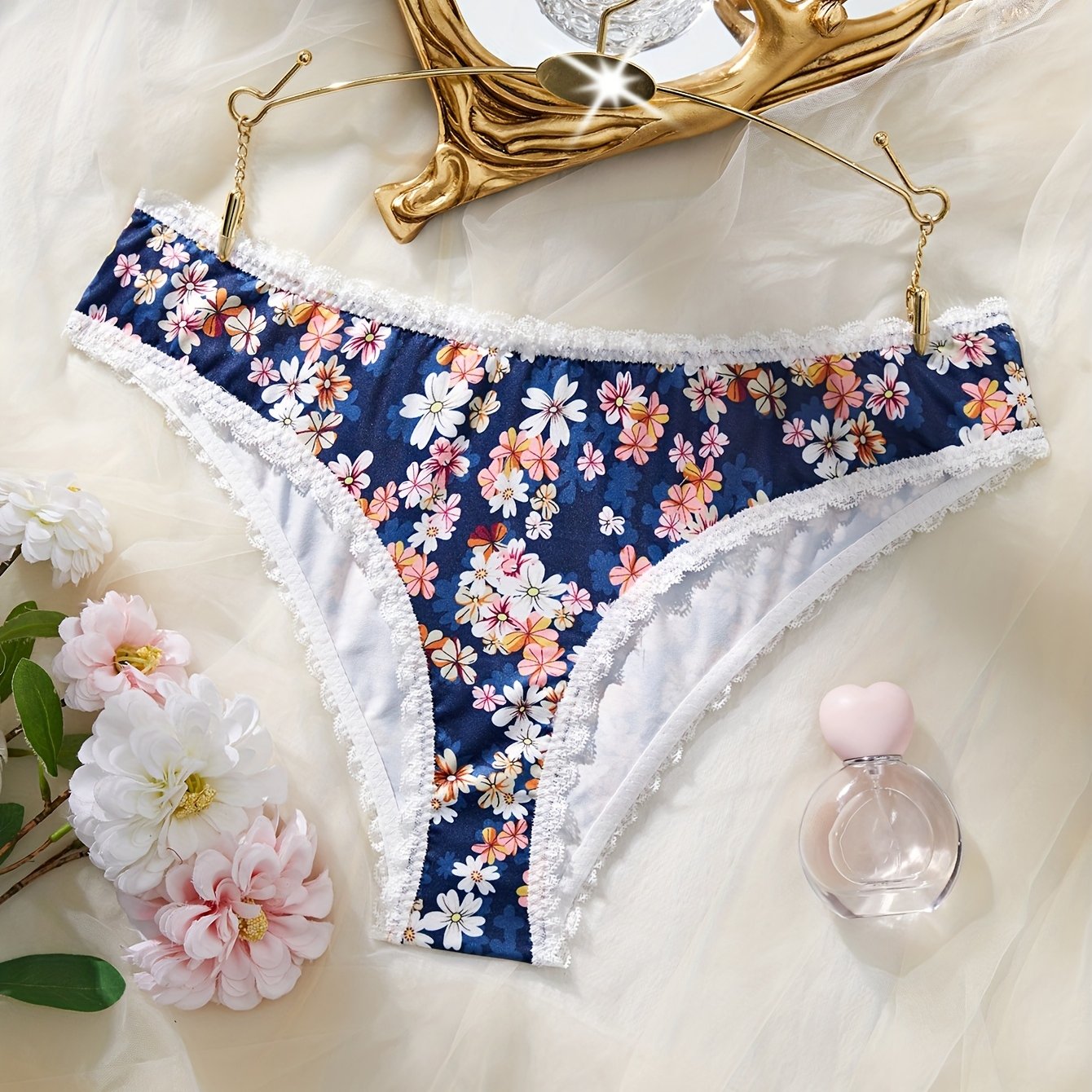 Women's Floral Print Lace Trim Panties Mid-Rise Breathable Polyester Blend