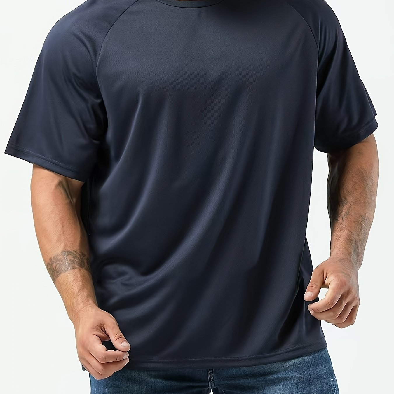 Men's Oversized Solid Polyester T-Shirt for Sports and Fitness Quick Dry Breathable Big & Tall