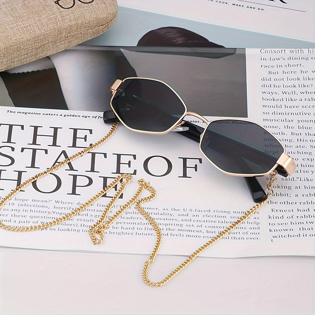 Sports Style Glasses with Anti-Reflective Lenses Durable PC Frame and Eyewear Chain