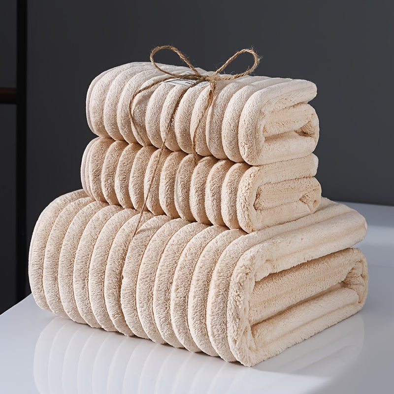 3-Piece Polyester Towel Set Quick-Dry Absorbent Bath Towels 70x140 cm