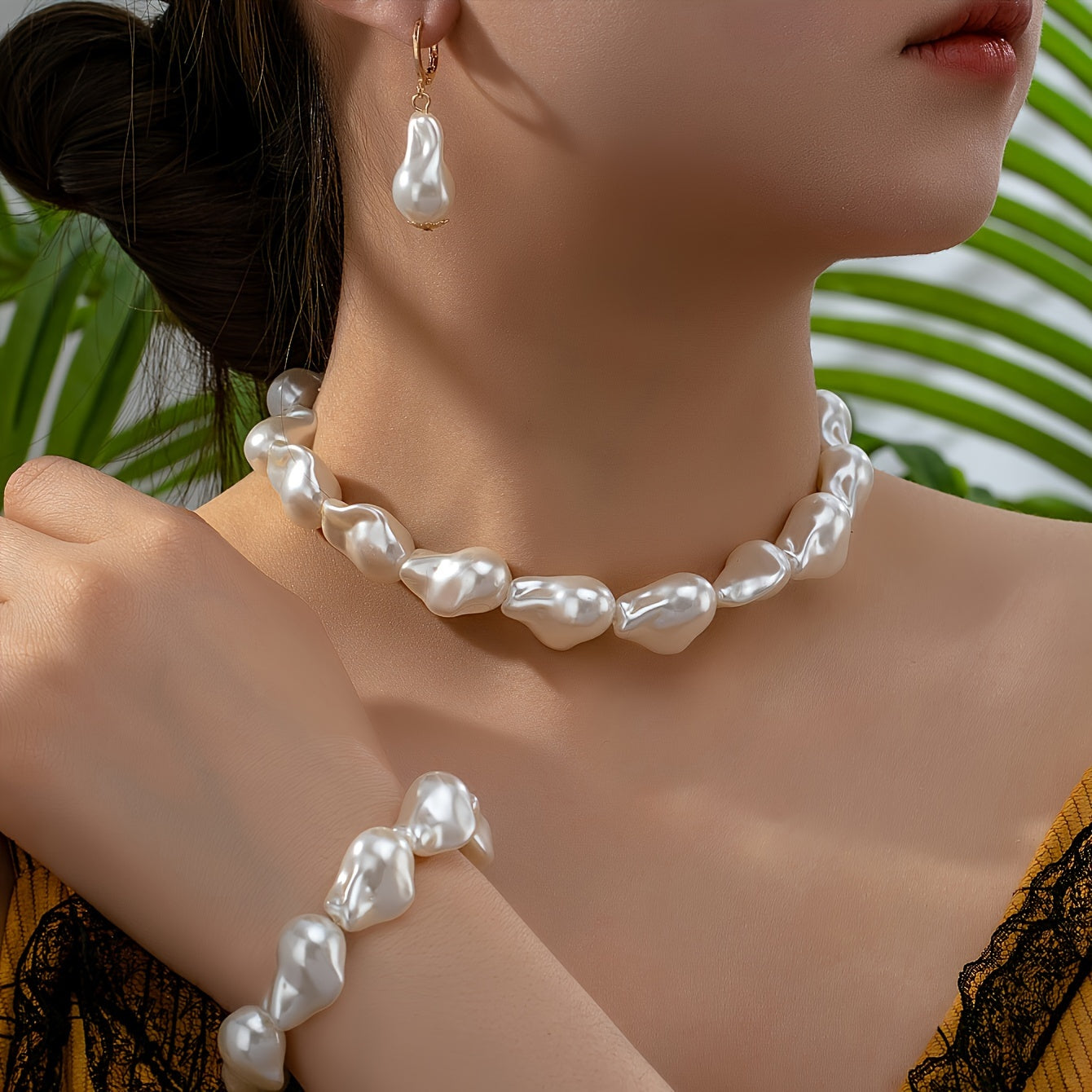 Women's Jewelry Set with Imitation Pearls Baroque Necklace Bracelet Earrings Geometric Design
