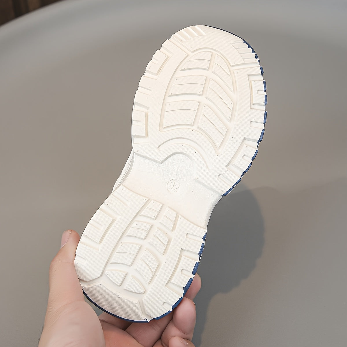 Мужские кроссовки Нескользящие дышащие сетчатые повседневные беговые уличные обувь для всех сезонов