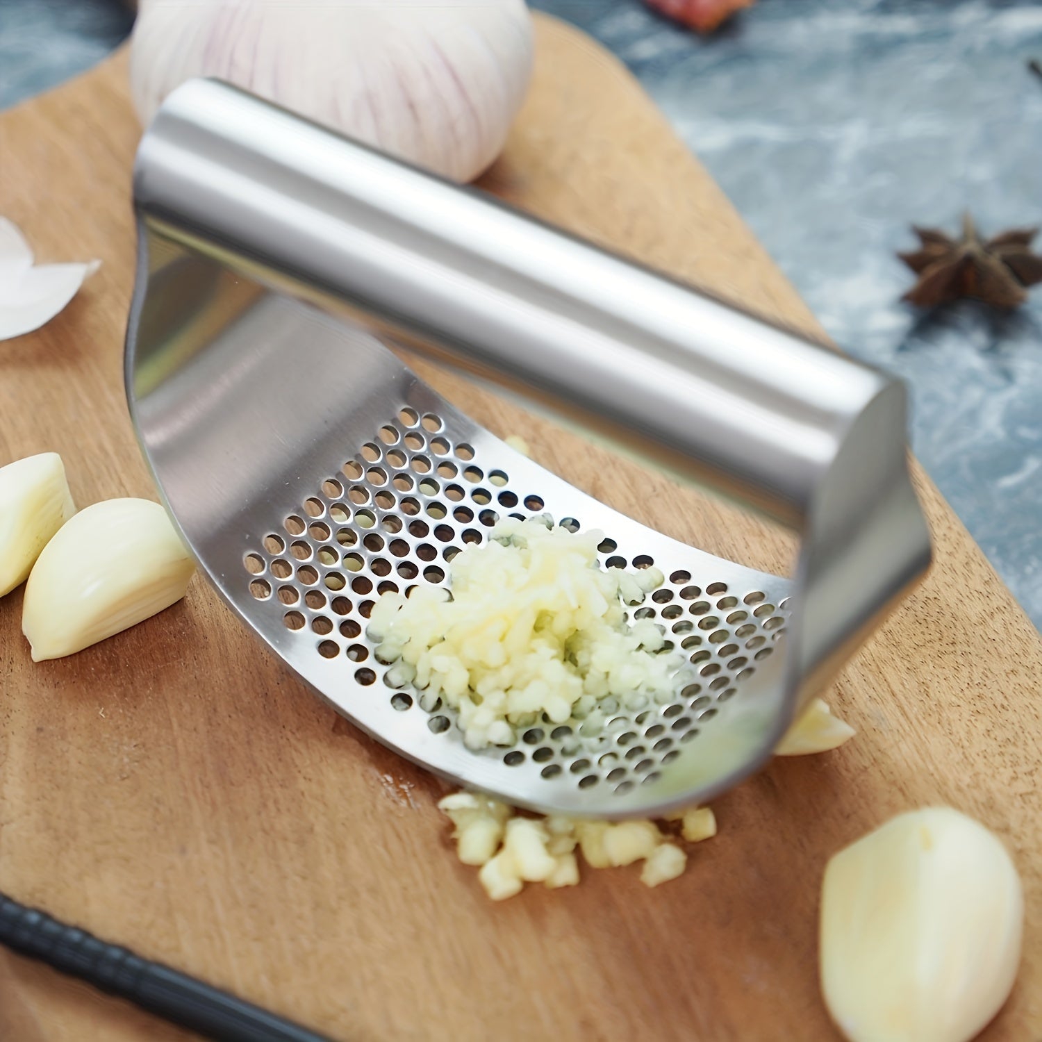 Stainless Steel Garlic Press Rocker Arm Washable Kitchen Garlic Crusher