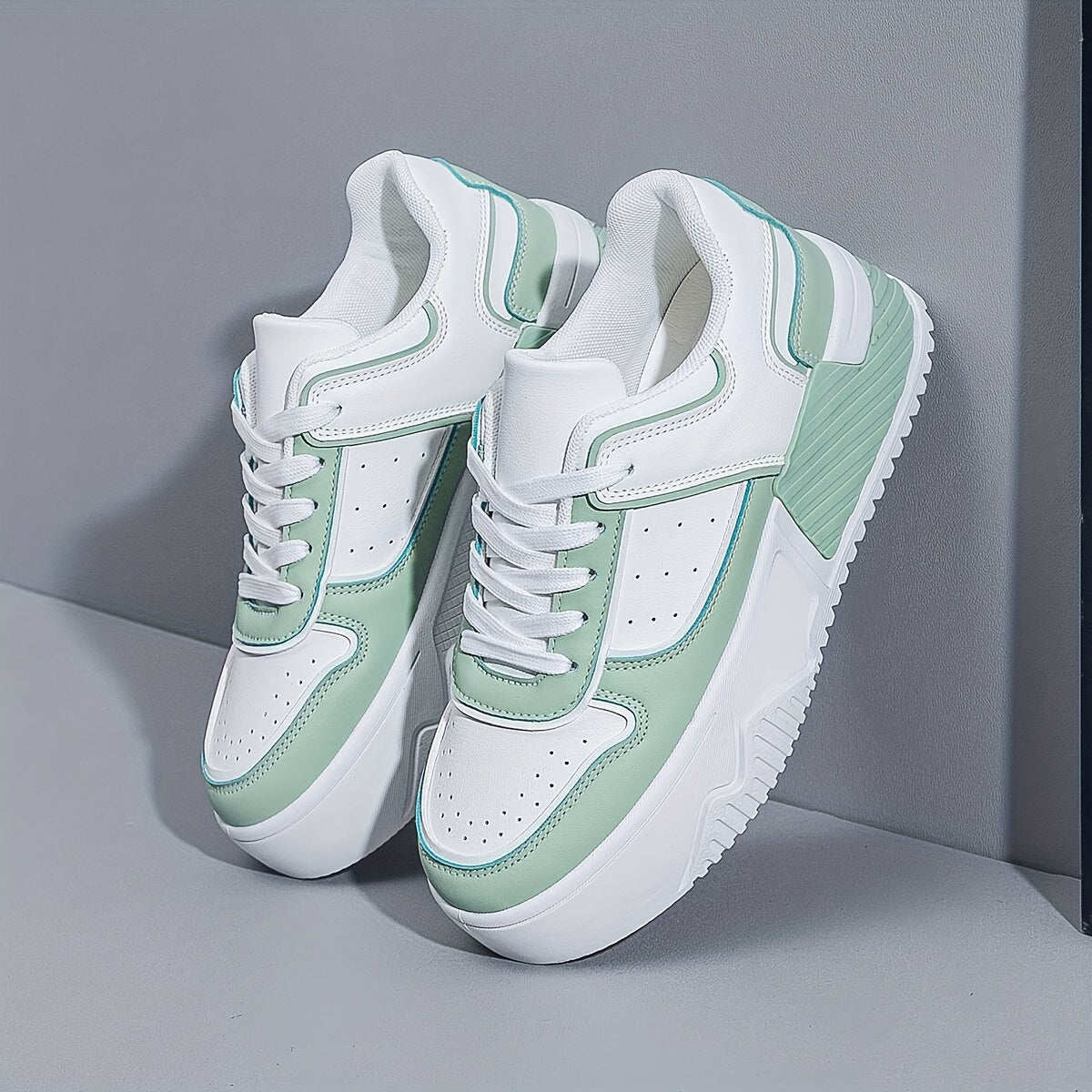 Women’s Fashion Sneakers Women’s Casual Lace-Up Sports Shoes with Wedge Heel