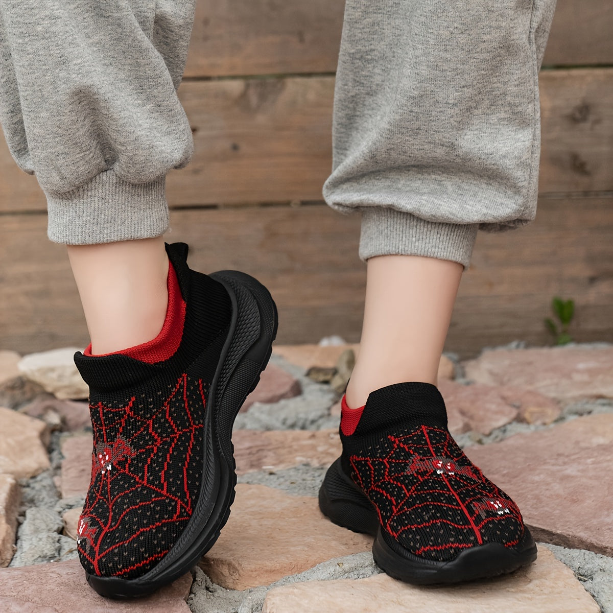 Детские кроссовки-эспандеры с вышивкой в виде паутины, повседневные легкие спортивные туфли с кисточкой и дышащей тканью