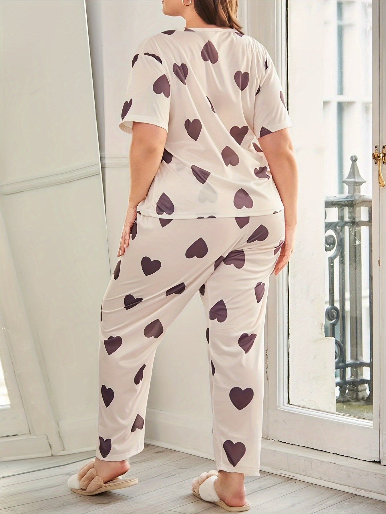 Пижама для женщин больших размеров с принтом сердечек, короткий рукав, топ и штаны, осень-зима, полиэстер
