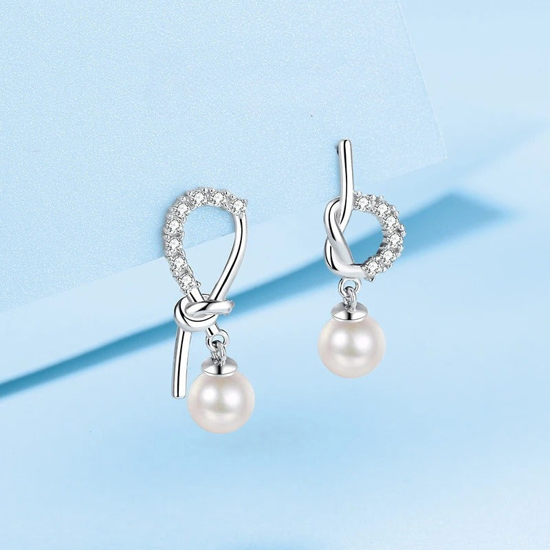 Women's Stud Earrings with Freshwater Pearl for Weddings and Parties 2.3G