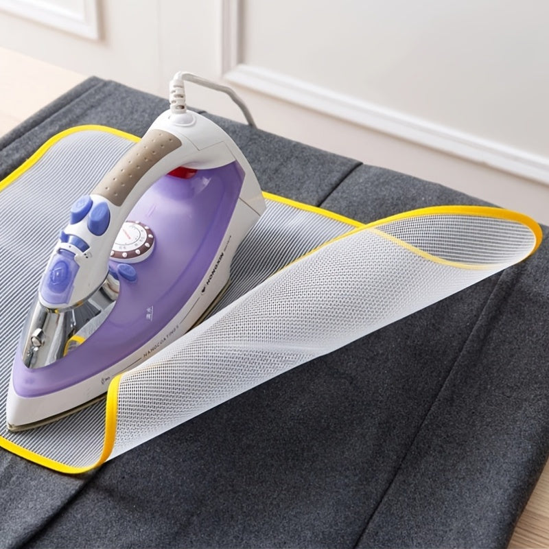 Two Pairs High-Temperature Ironing Cloths Insulation Pads for Safe Clothing Ironing