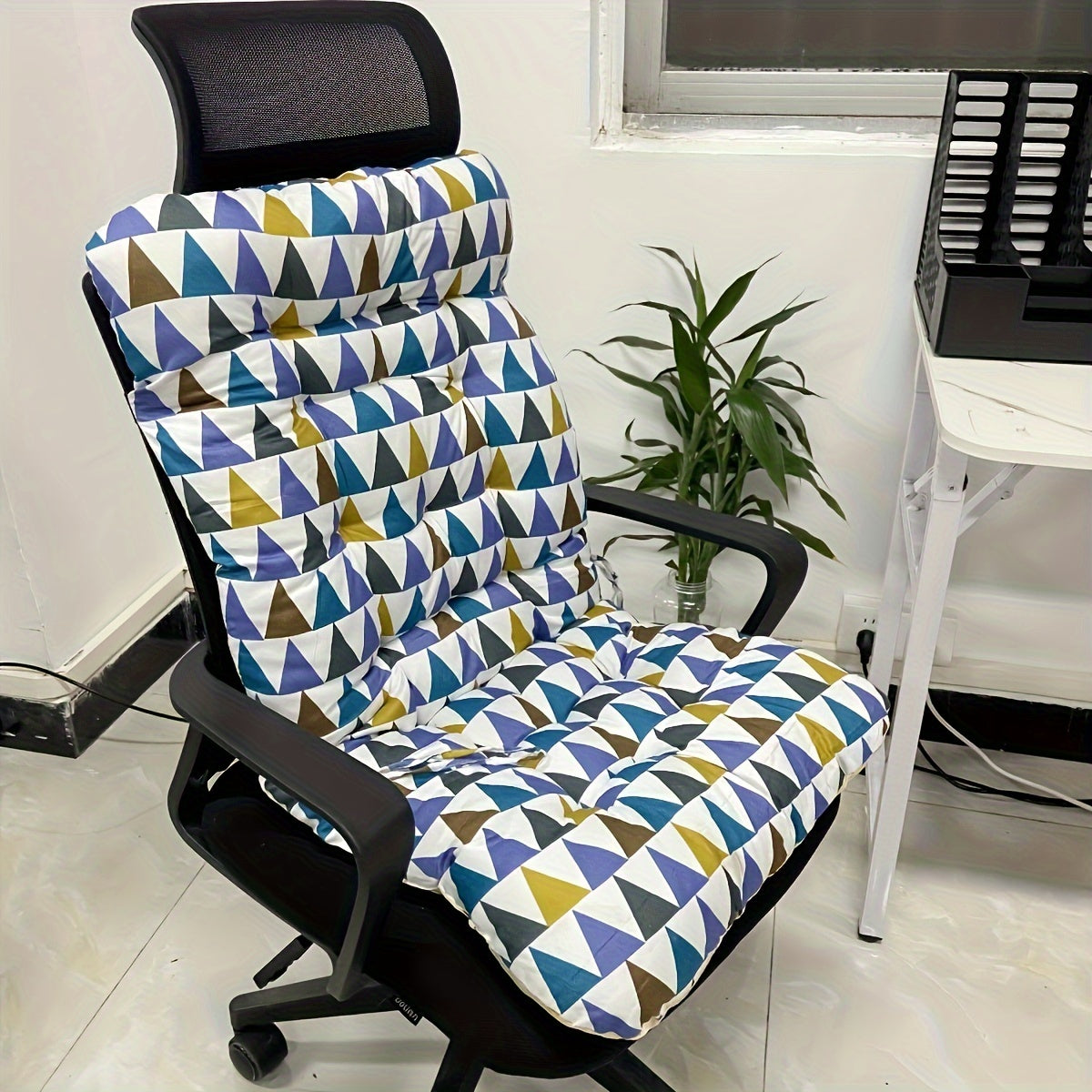Ergonomic Office Chair Cushion Polyester Grey Woven Seat Pad for Home and Car