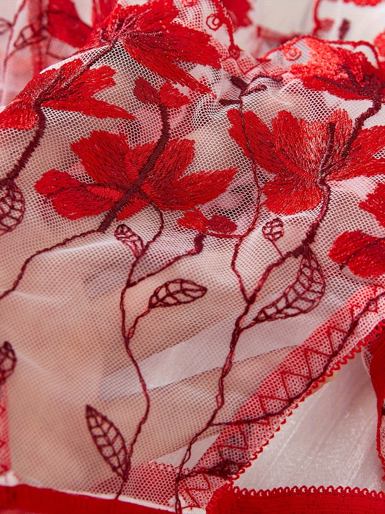 Women's Floral Embroidered Lingerie Set with Lace Details