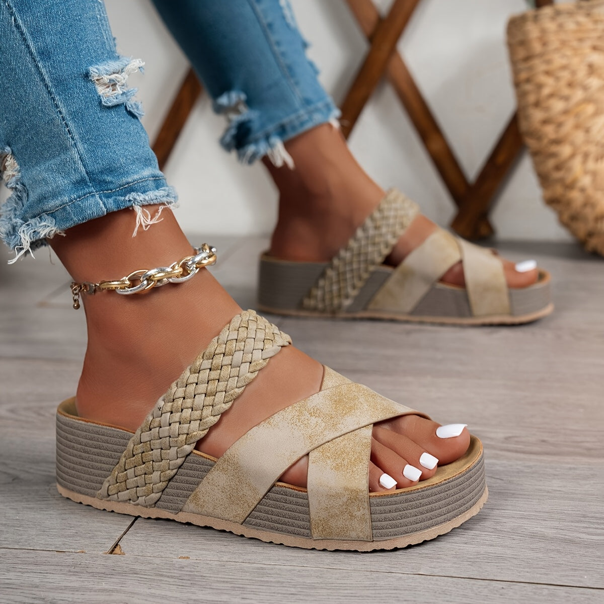 Women’s Bohemian Platform Sandals Open Toe Slip-On Summer Beach Shoes