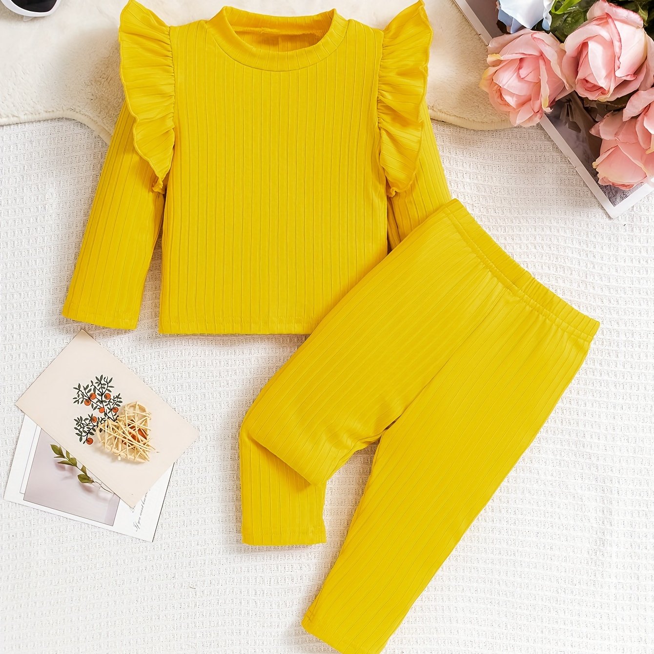 Qizlar uchun bolalar kiyimlari to'plami, uzun qo'lqopli Petal Pink chiziqli kofta va shimlar, kuzgi tashqi faoliyatlar uchun