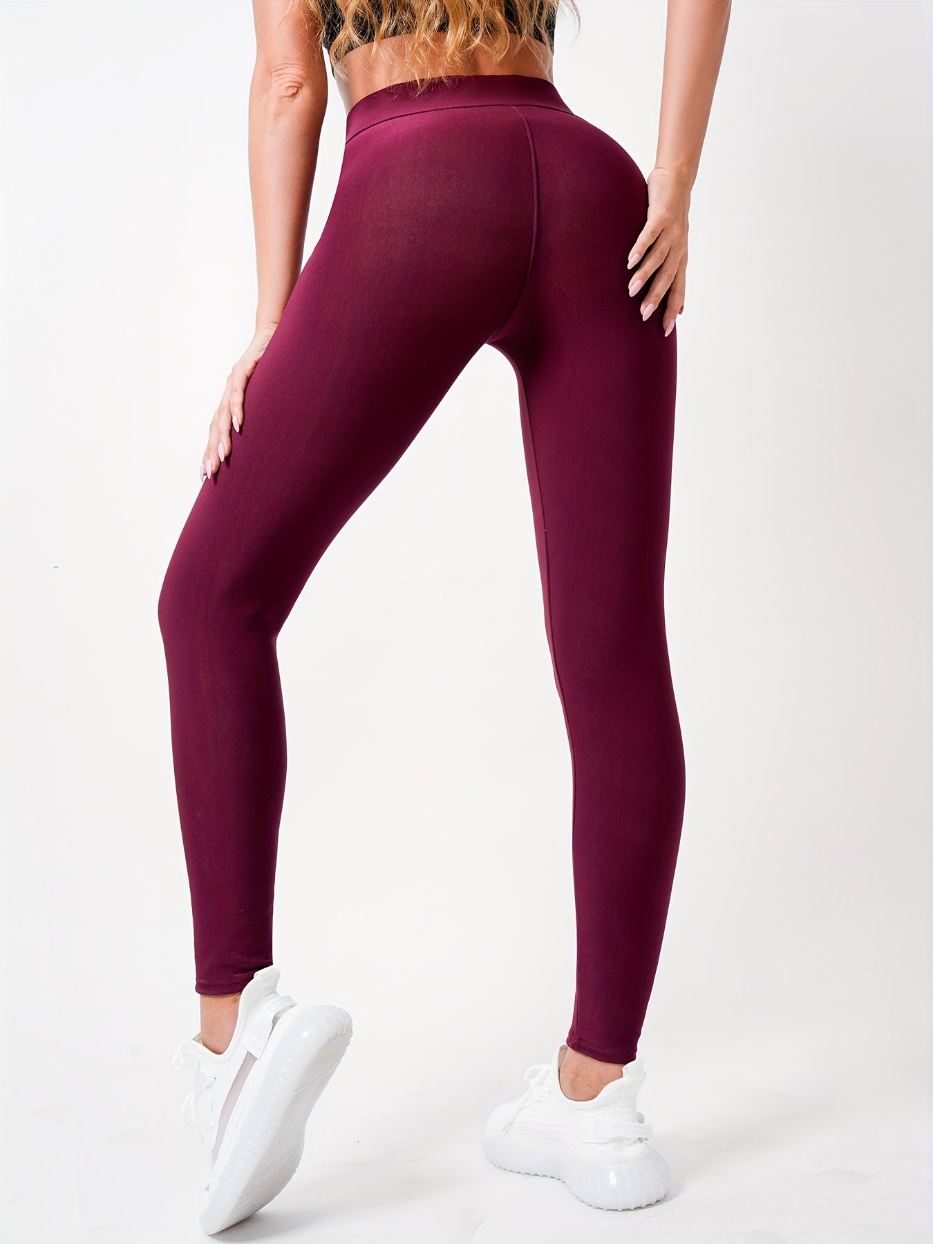 Women's Fleece-Lined Winter Leggings Solid Color Stretchy Comfortable Fit
