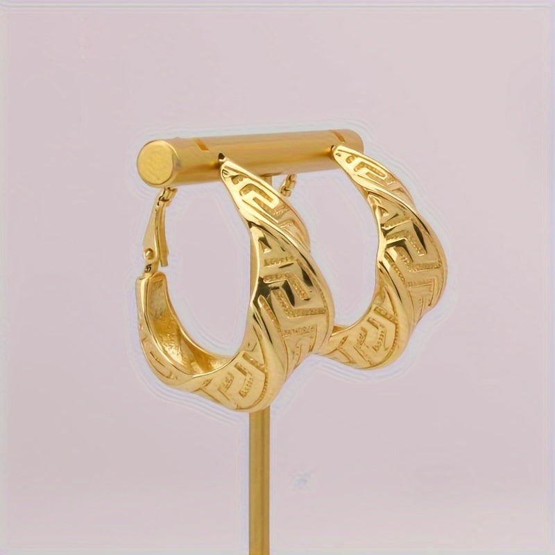 5-Piece Jewelry Set Gold Plated Copper Necklace Earrings Ring for Weddings and Parties