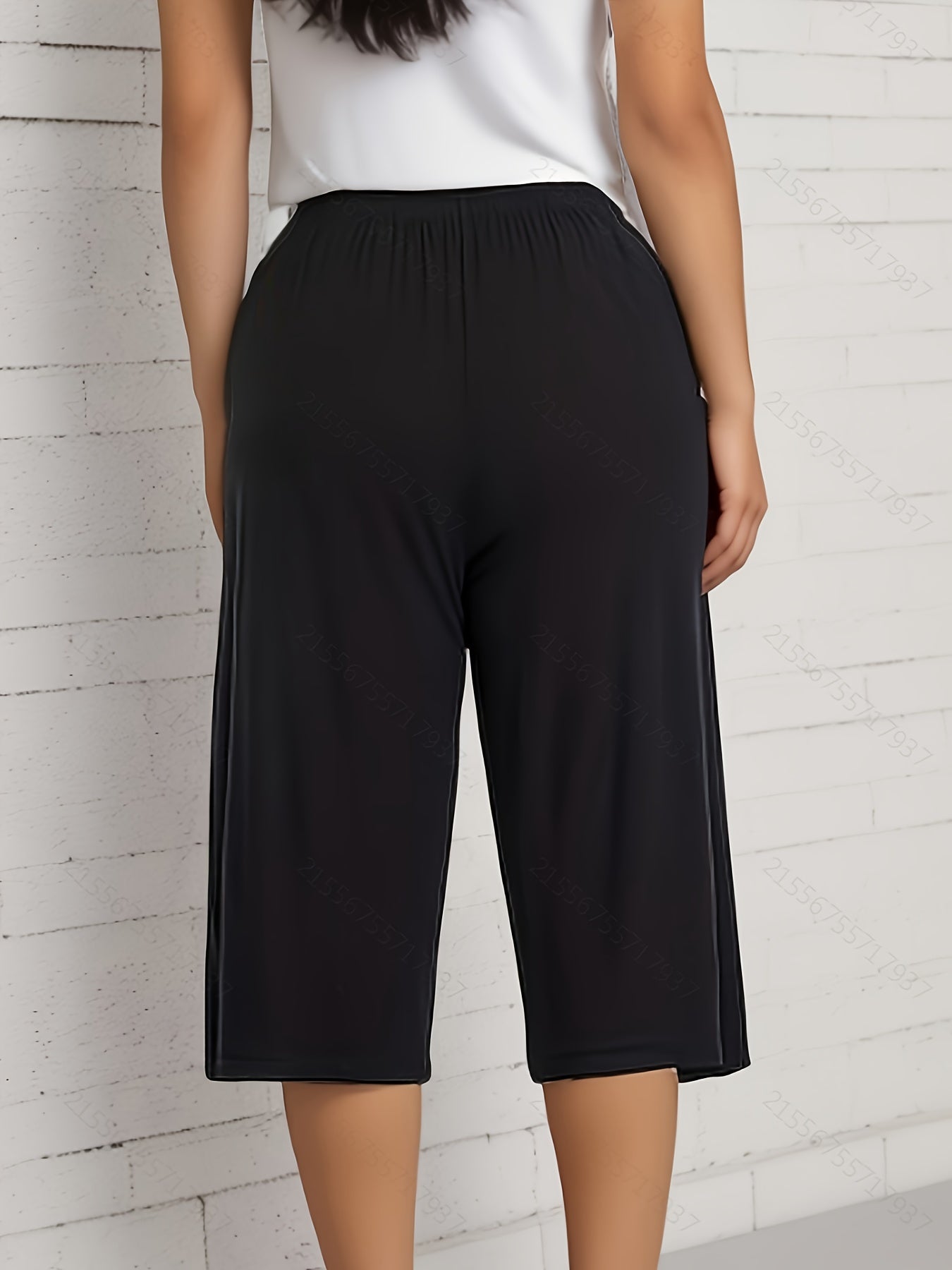 Women's Plus Size Stretchy Capri Pants with Pockets Black Wide Leg