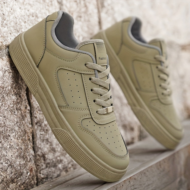 Black Low-Top Breathable Casual Sneakers for Men and Women