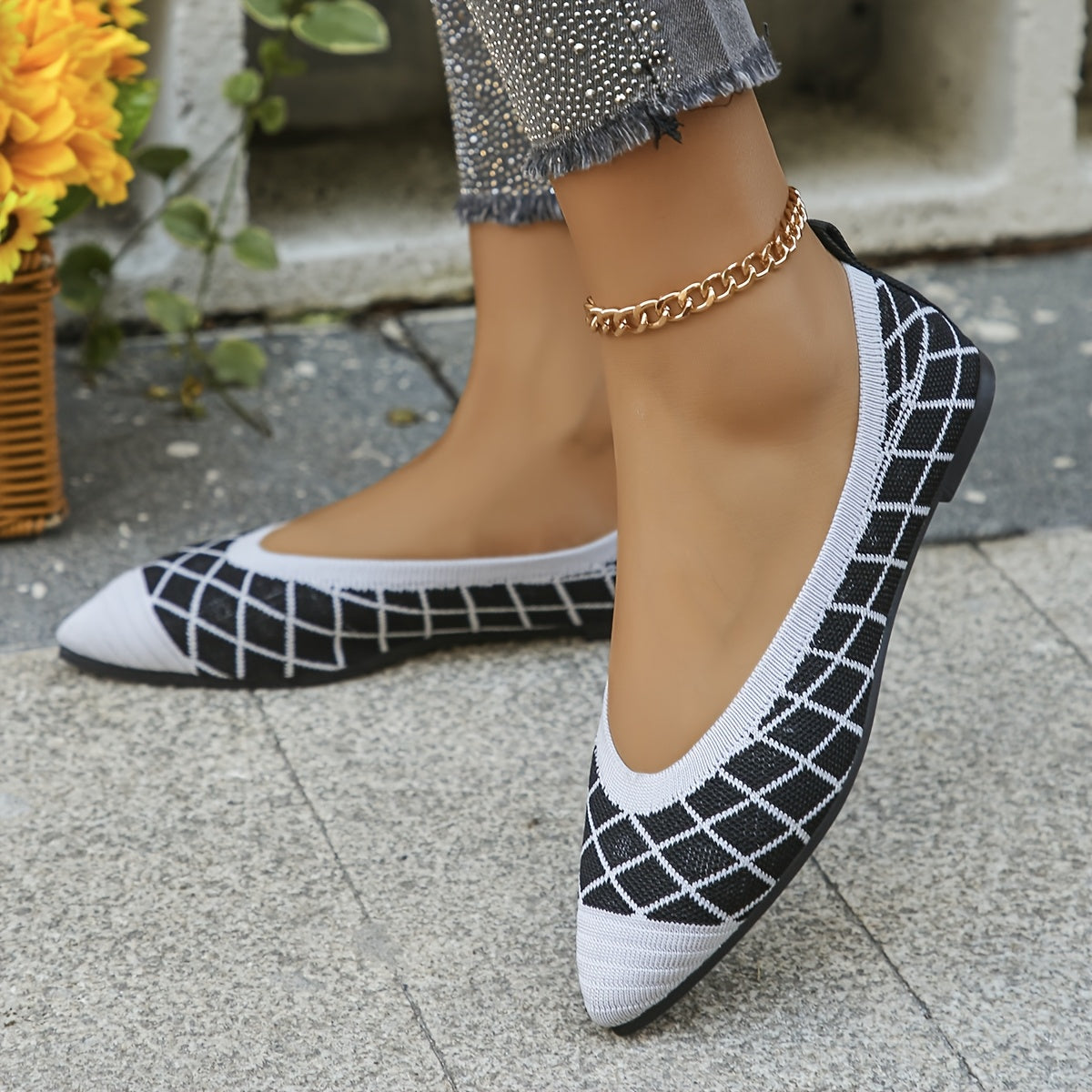 Zapatos planos de temporada completa con estampado de cuadros, bordados y punta afilada, sin cordones
