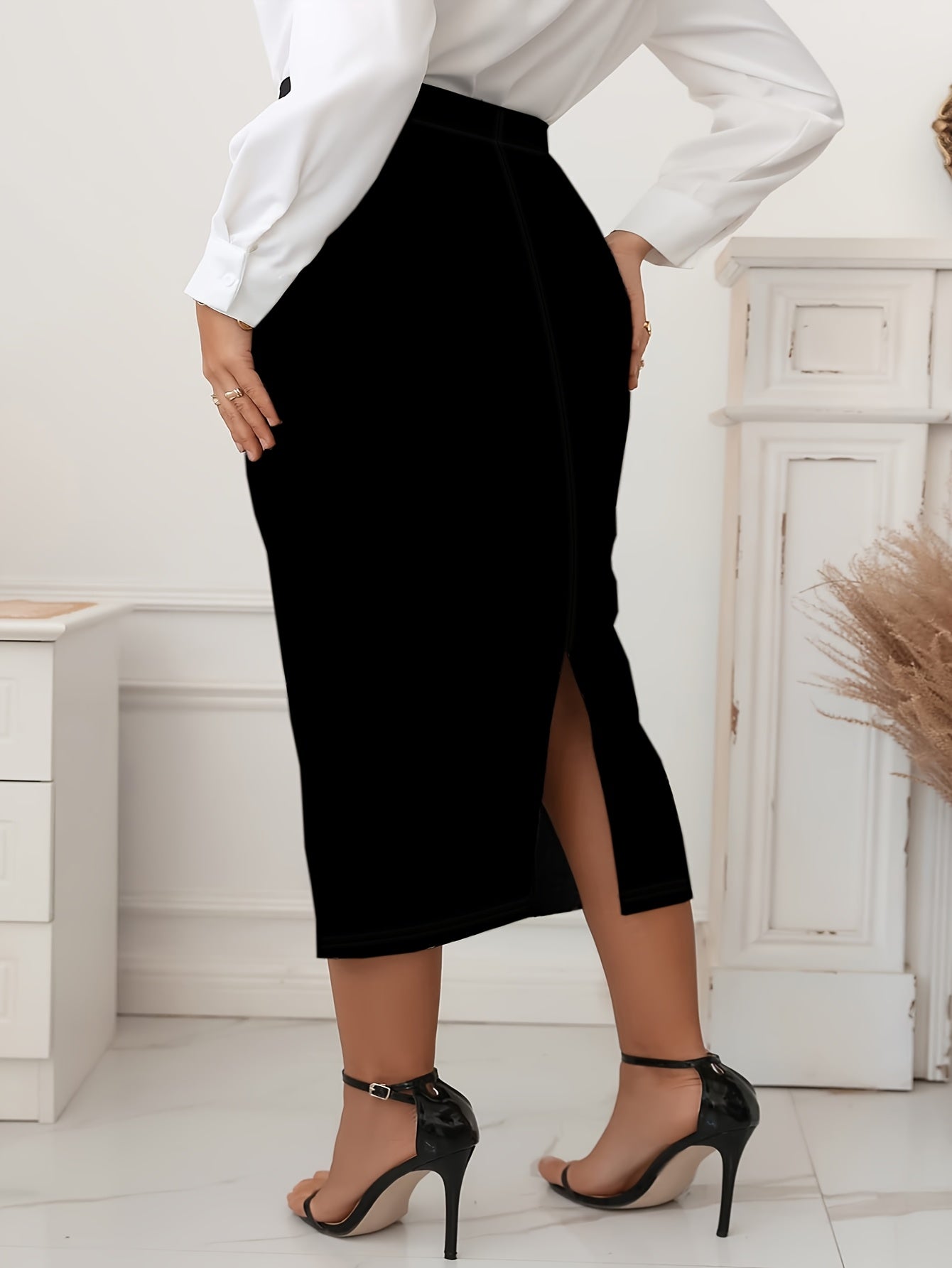 Women's Plus Size Stretchy Midi Skirt Black Elastic Waist Comfortable