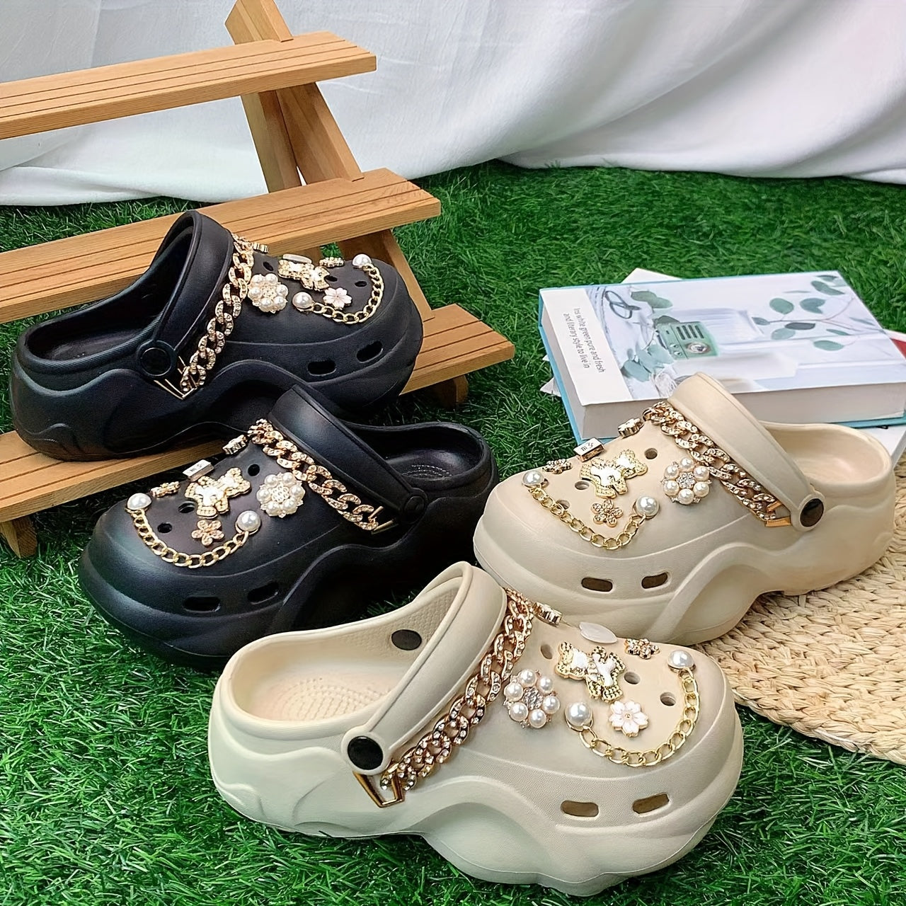 Women's EVA Flip Flops Summer Stylish Beach Shoes Rhinestone Decor