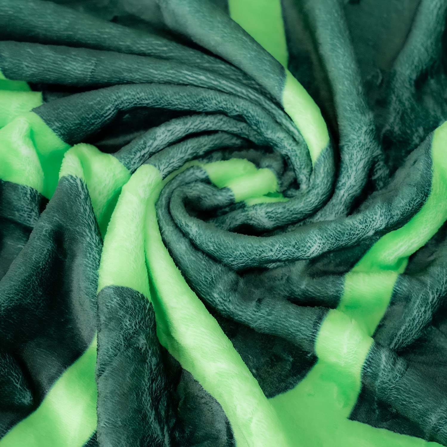 Green Leaf-Shaped Blanket with Digital Printing Cozy Couch Bed Sofa Throw