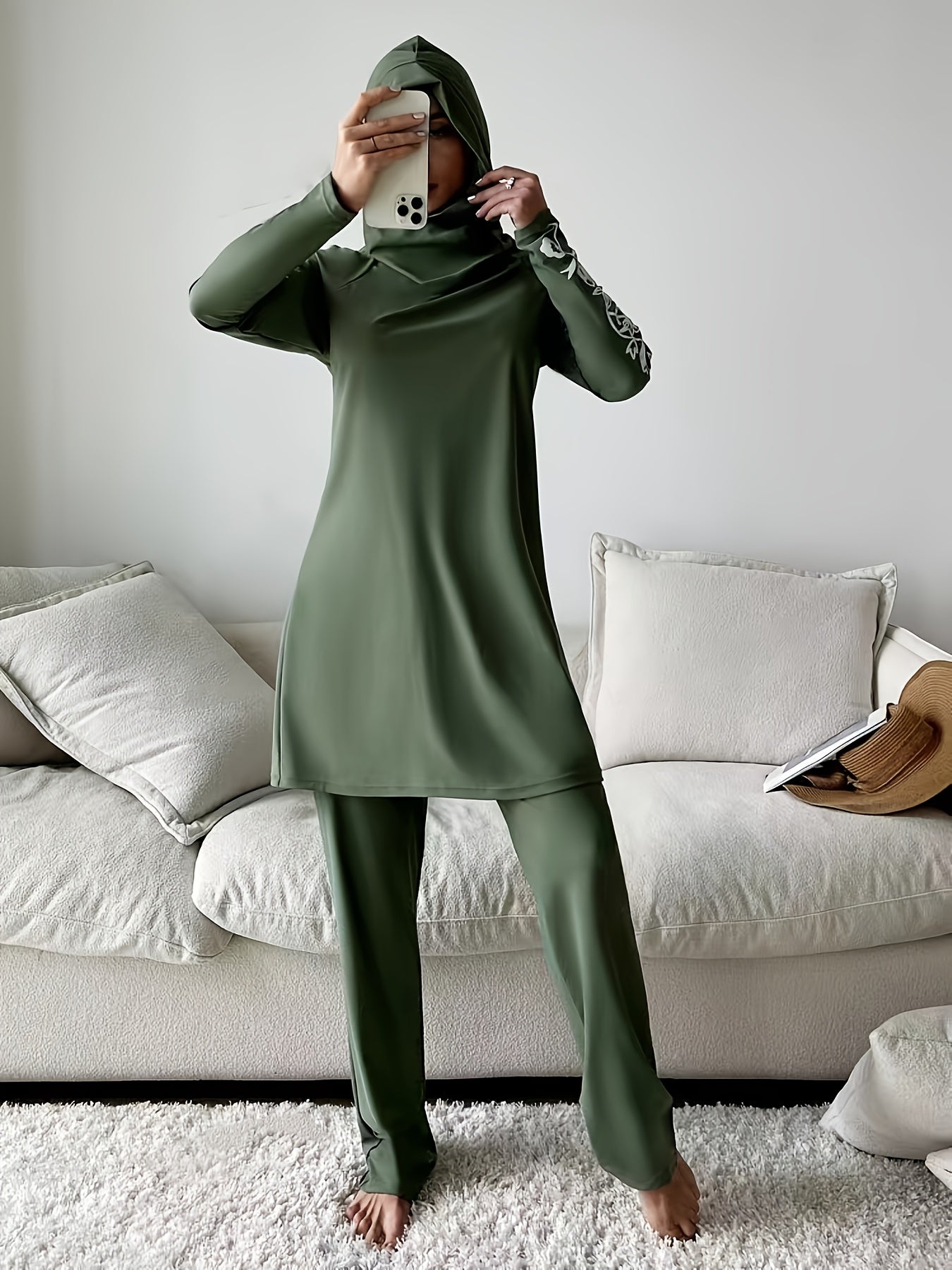 Women's Green Floral Full-Length Swimsuit with Hijab Long Sleeve Polyester Stretch Fabric