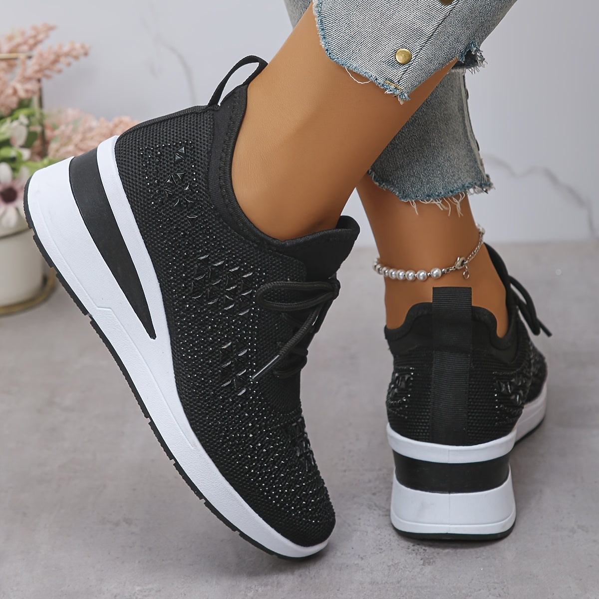 Women's White Platform Sneakers With Thick Sole & Cushioned Support