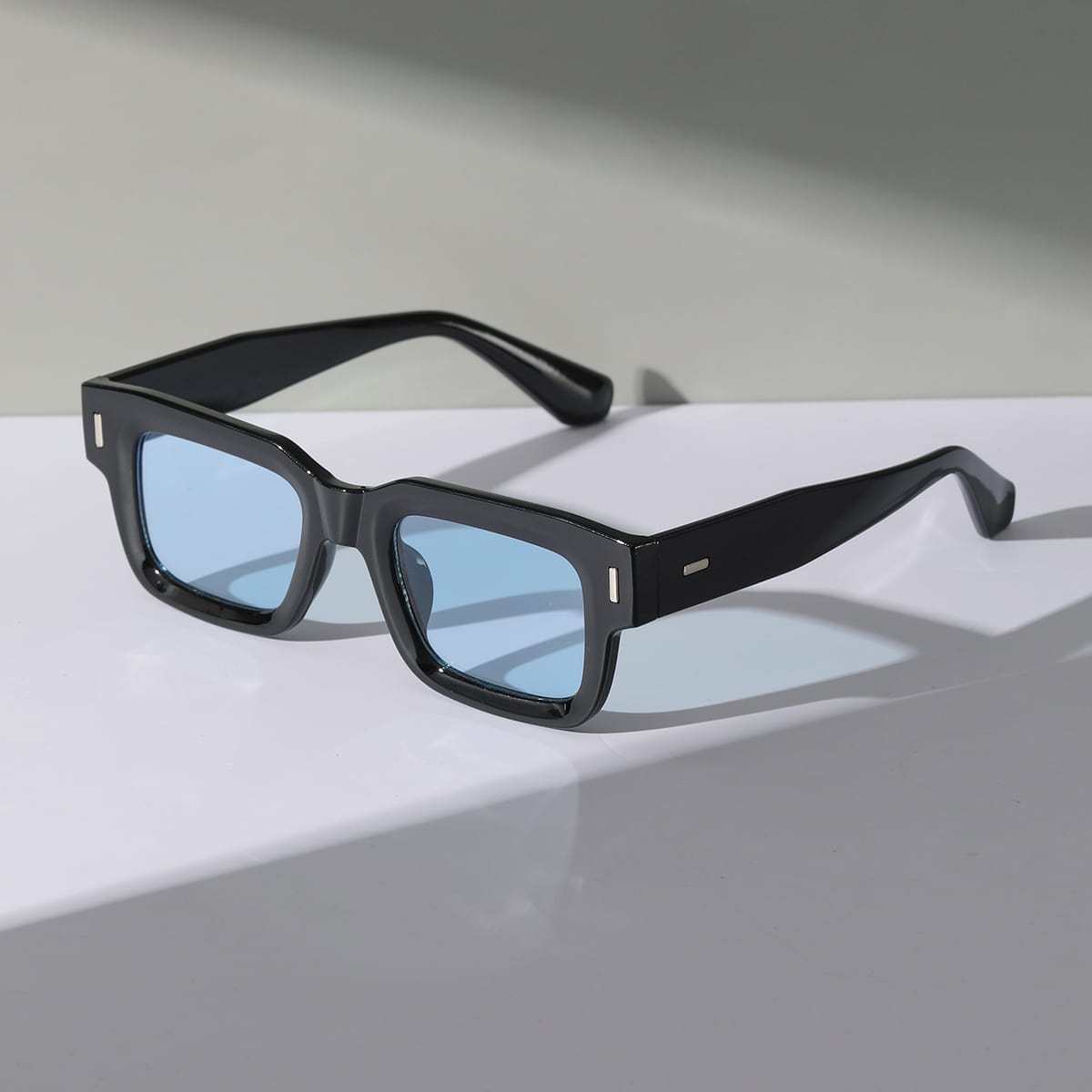 Square Frame Sunglasses for Men UV Protection Travel Hiking Photography