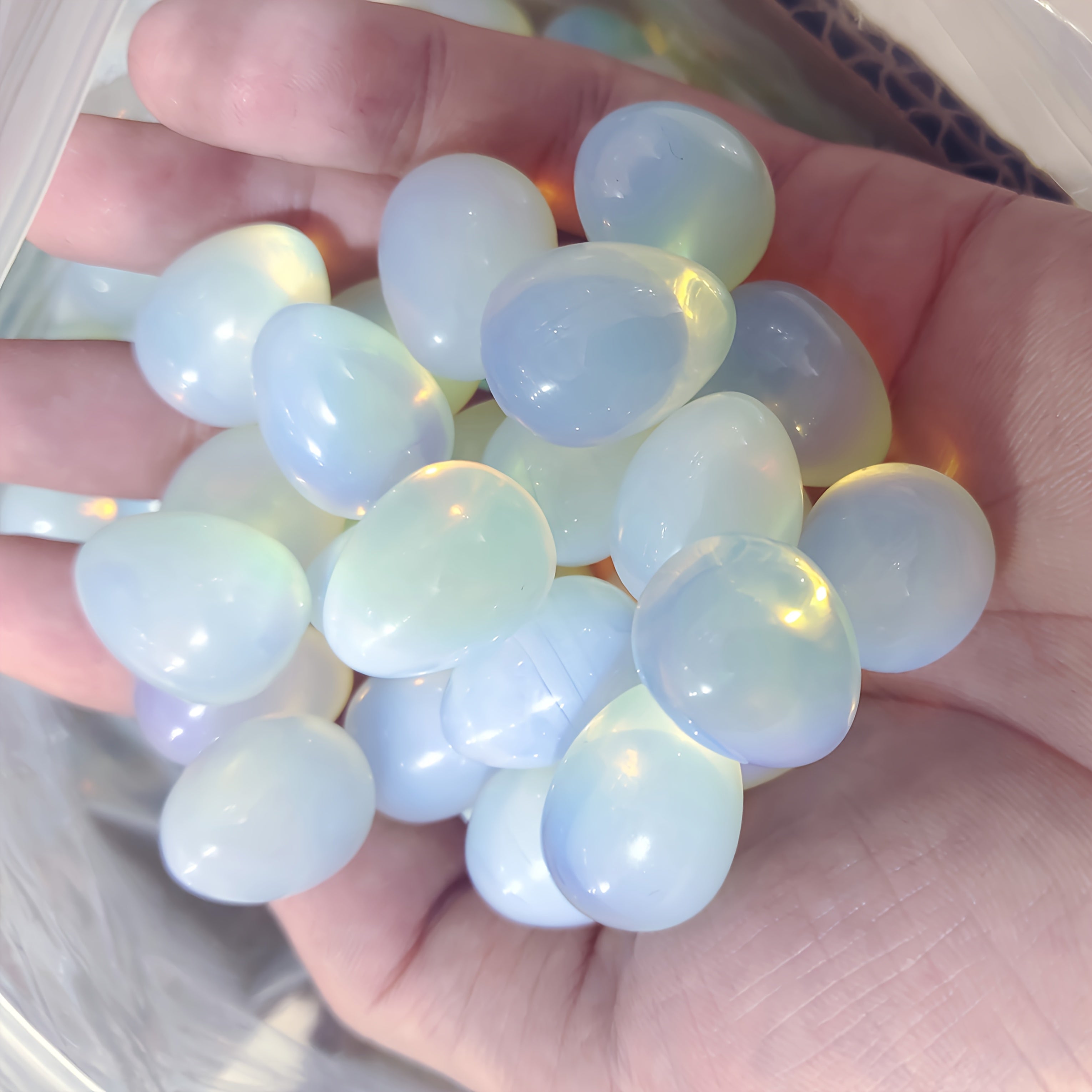 Colgante de huevo de cristal de ópalo, piedra natural, regalo de meditación para mujeres y madres