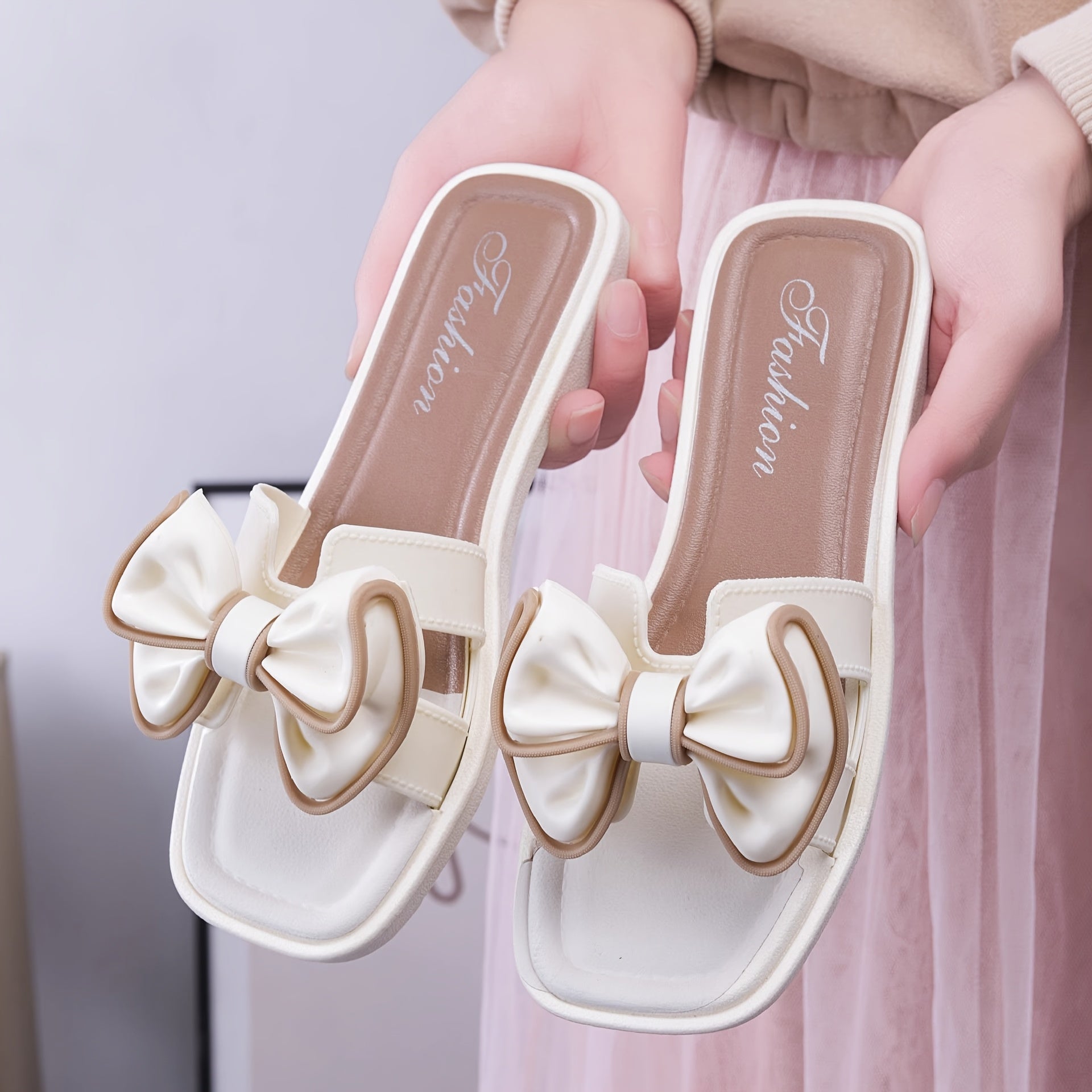 Ladies Summer Butterfly Flat Sandals Lightweight Beach Comfortable Slippers