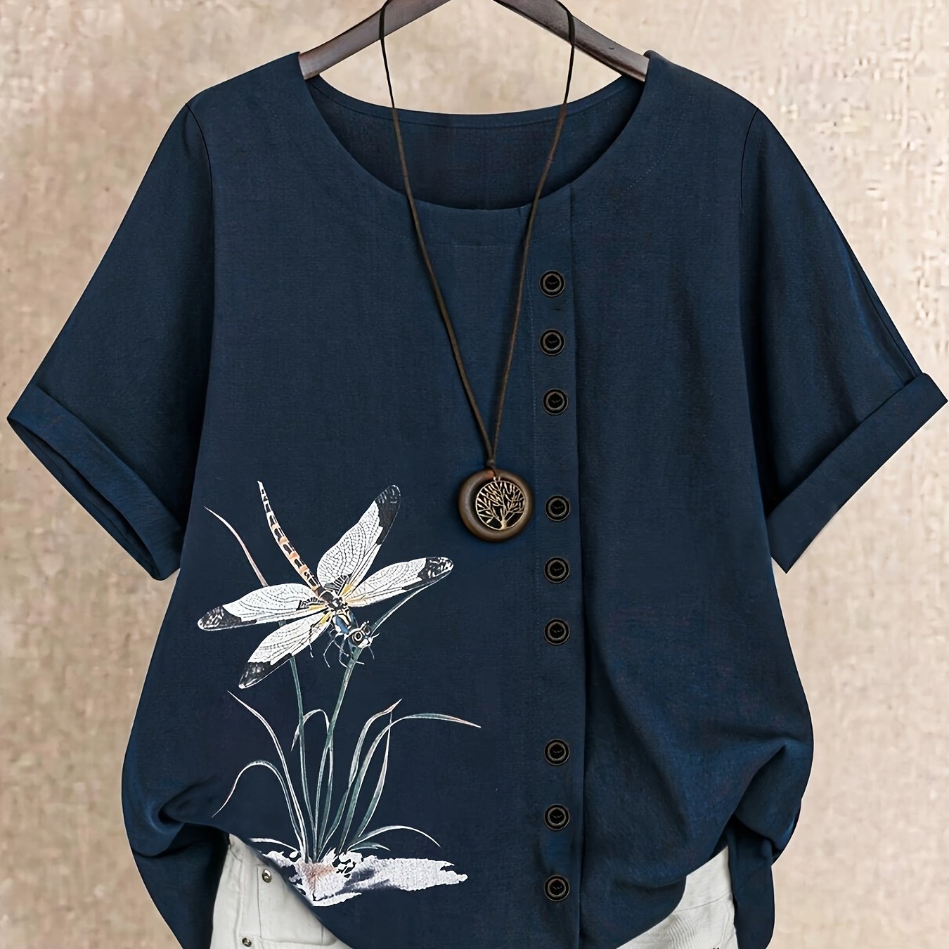 Katta o'lchamdagi ayollar uchun mayda chivin naqshli bluzka, bahor va yoz uchun mukammal.