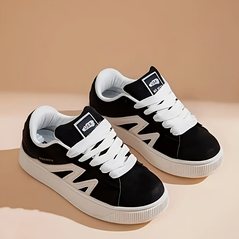 Women's Low-Top Lace-Up Sneakers Black White Synthetic Casual Shoes All-Season Comfort