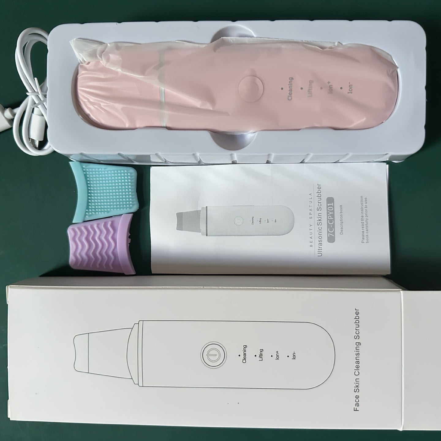 Qora nuqtalar uchun elektr yuz tozalagichi, vibratsiya funksiyasi bilan, USB orqali zaryadlanadigan 400mAh batareya bilan.