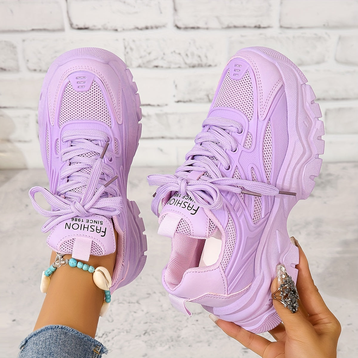 Women’s Casual Canvas Sneakers, Lace-Up, Low-Top, Comfortable Outdoor Shoes