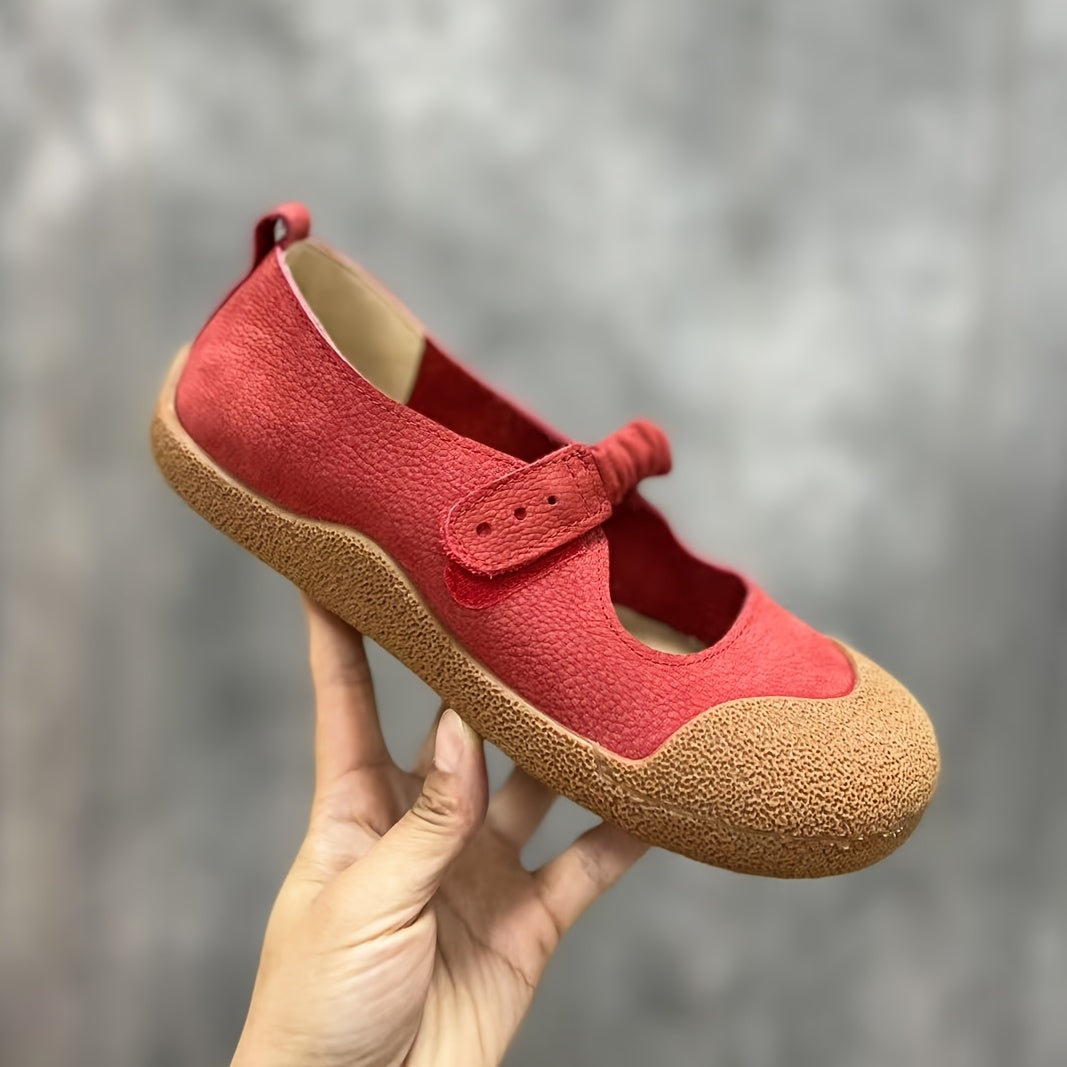 Women's Leather Flat Shoes Soft Sole Beige Slip-On Casual Travel