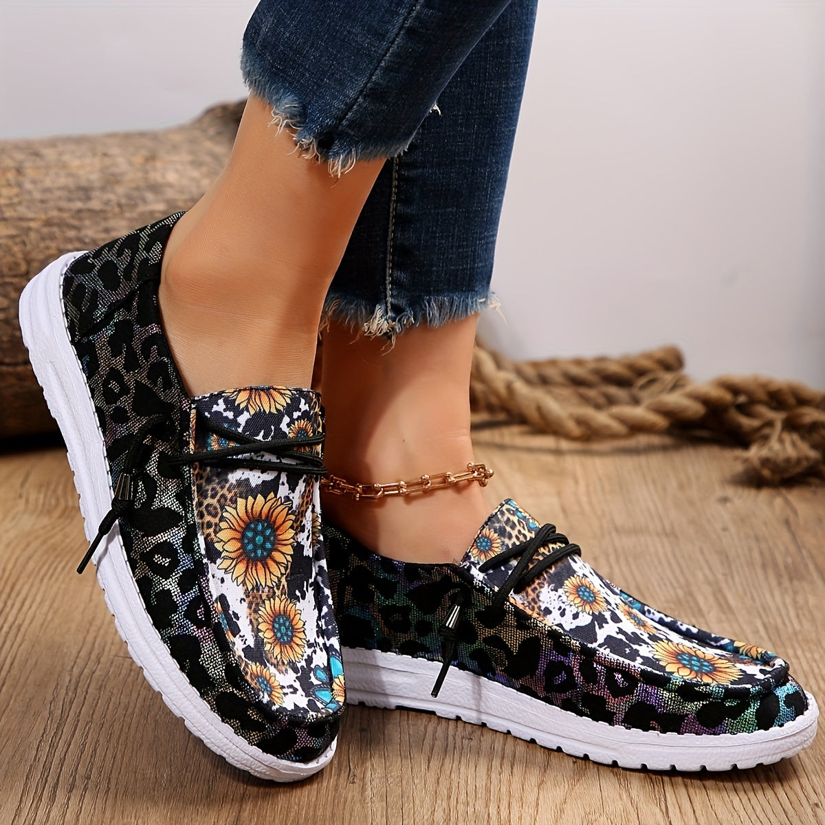 Women's Lace-Up Color Changing Flat Shoes for Casual and Sports Use 36-45 Large