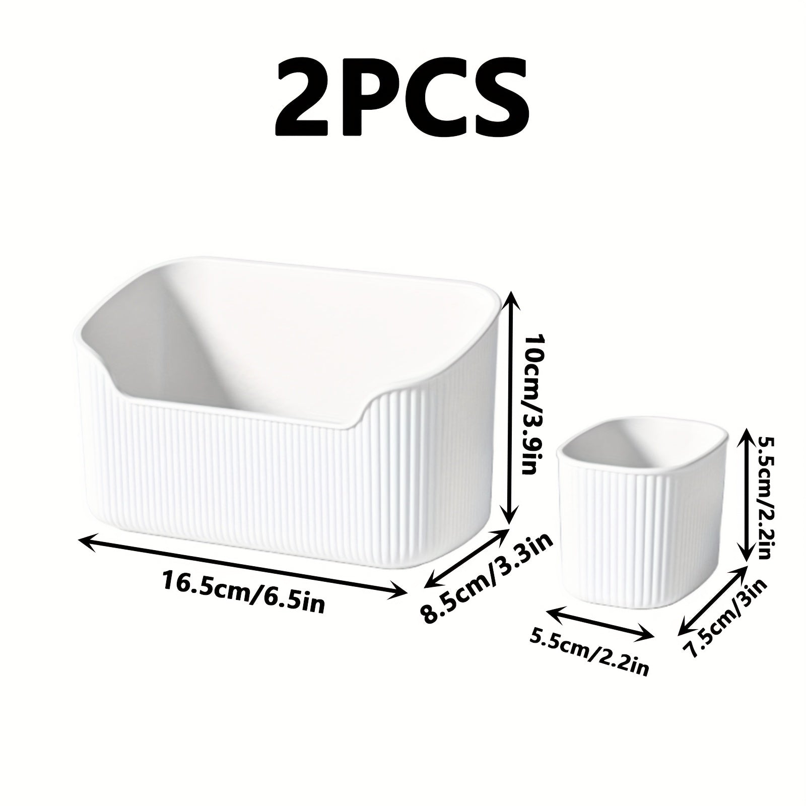 Набор из 2 прозрачных пластиковых органайзеров для ванной для хранения средств по уходу за кожей, макияжа и парфюмерии на столешницах.
