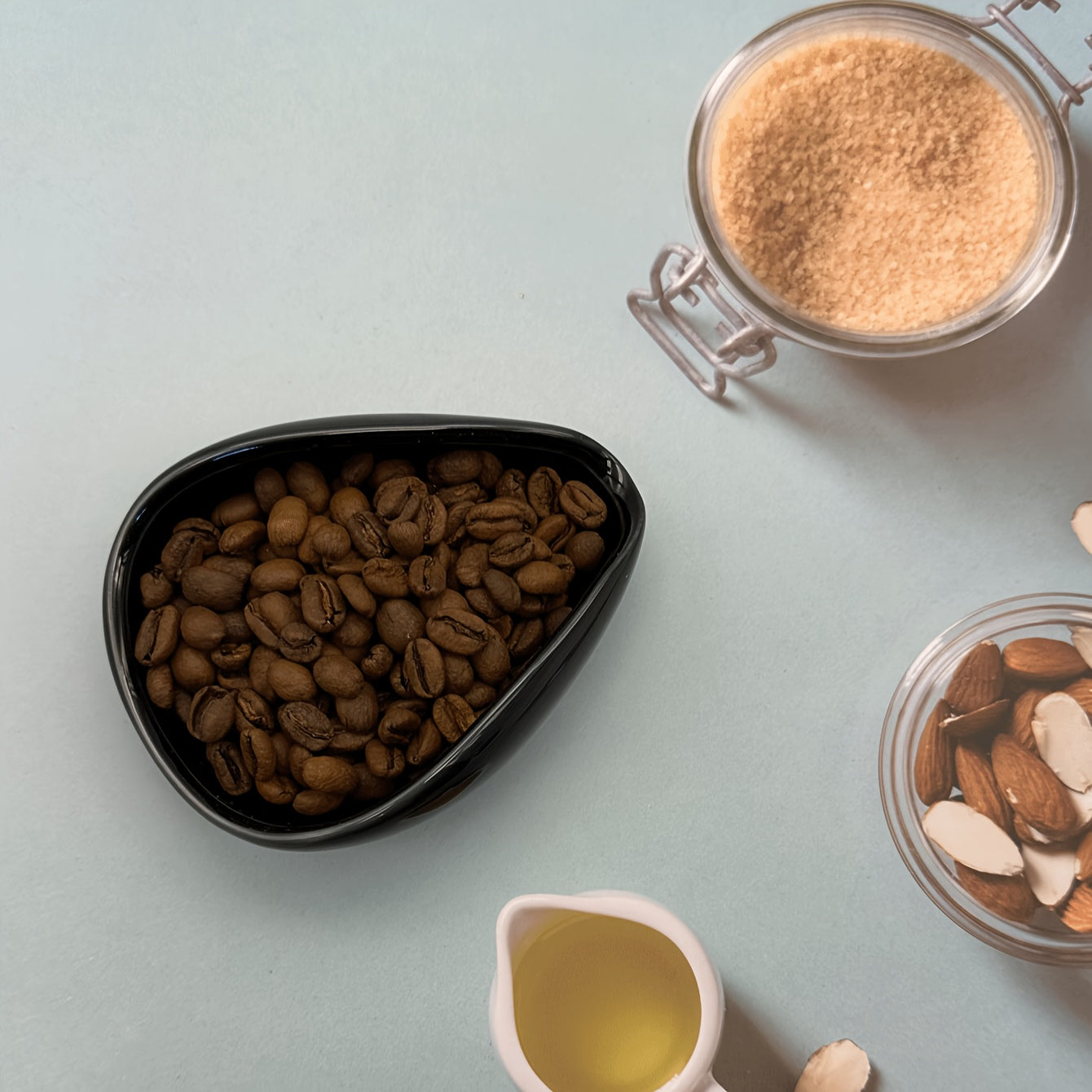 Set de bandeja medidora de granos de café negro y botella de spray de agua para amantes del café